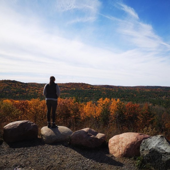 Meet your Posher, Kristen - Picture 1 of 1